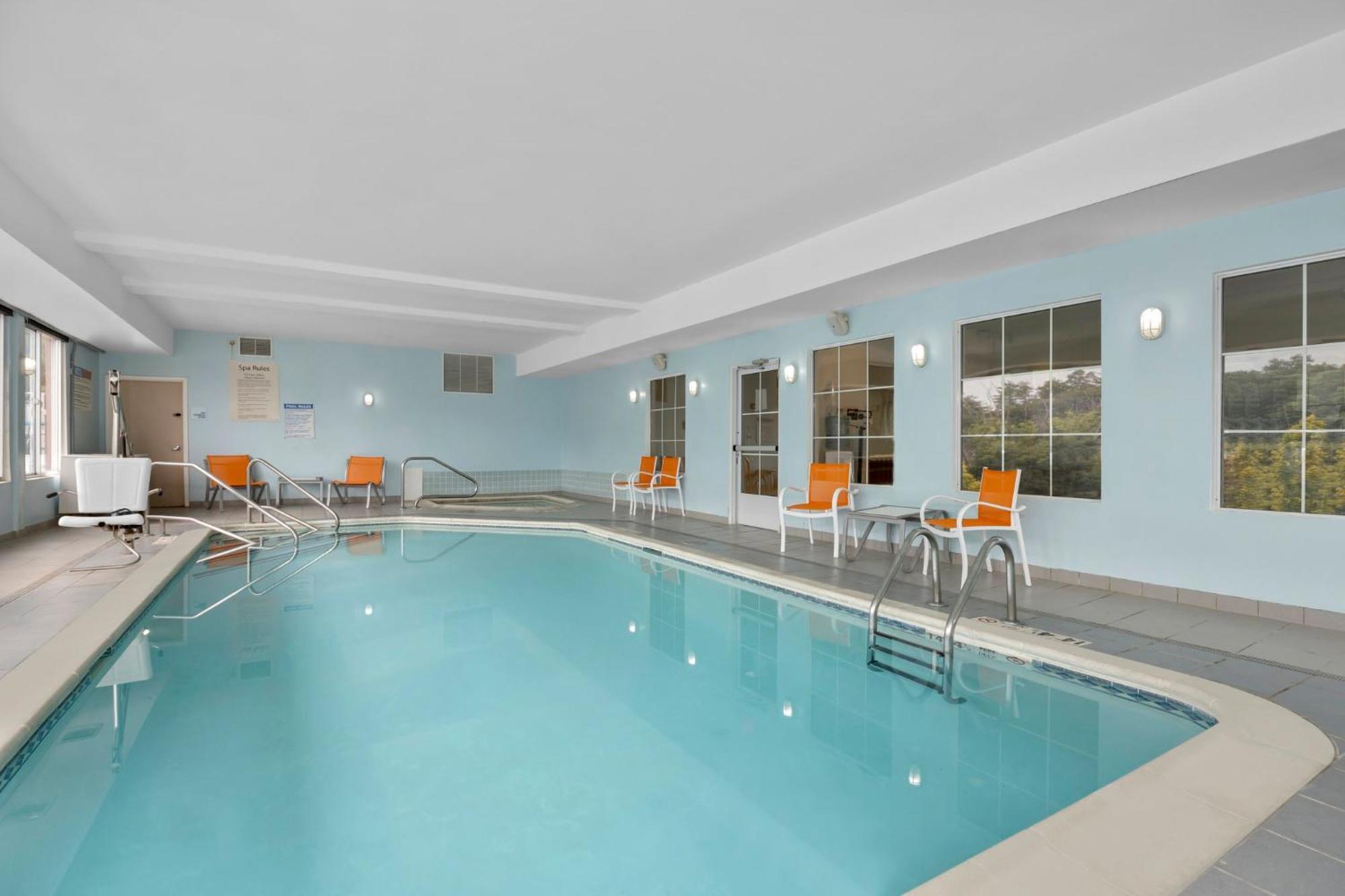 Holiday Inn Express Hotel & Suites West Coxsackie By Ihg Exteriör bild