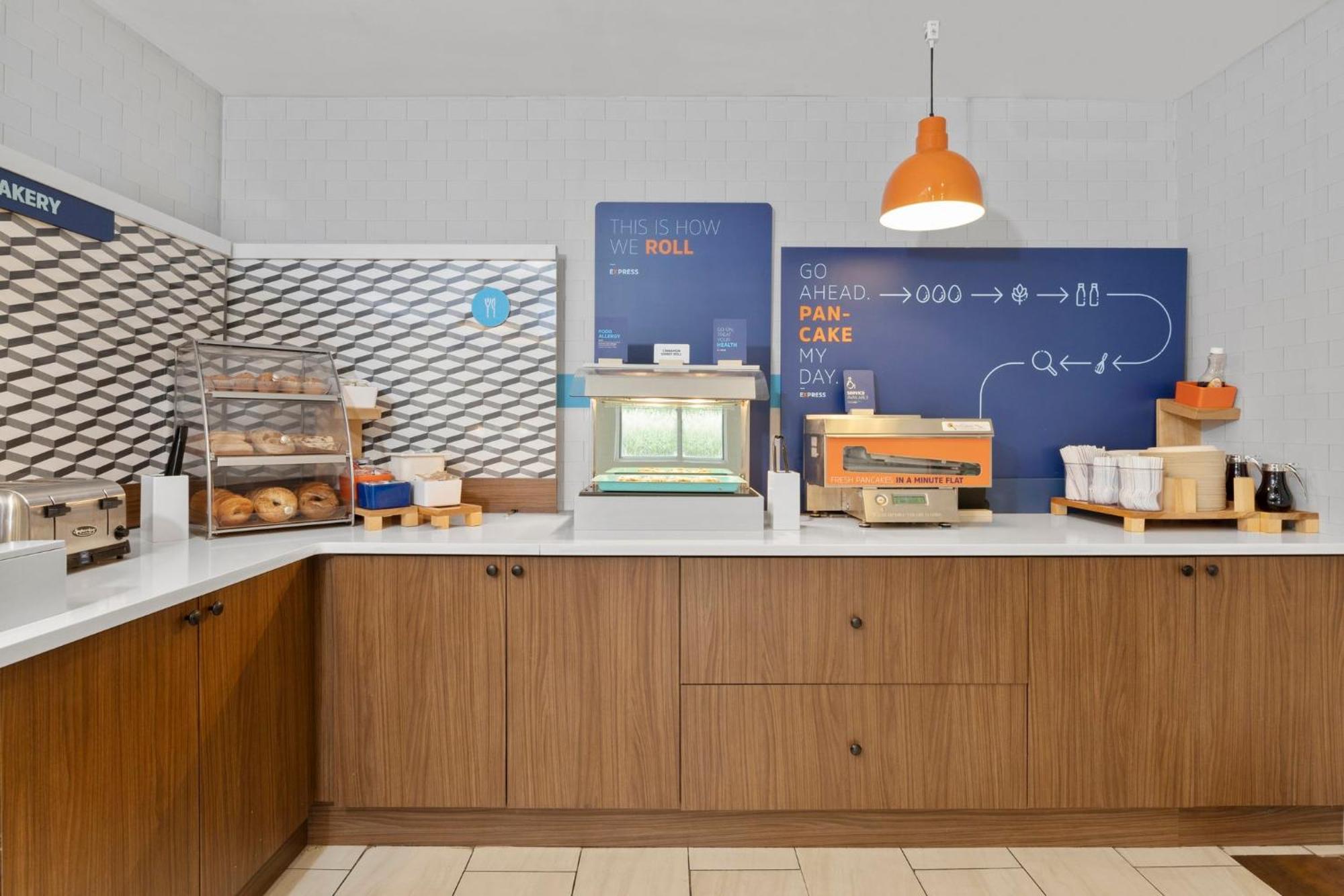 Holiday Inn Express Hotel & Suites West Coxsackie By Ihg Exteriör bild