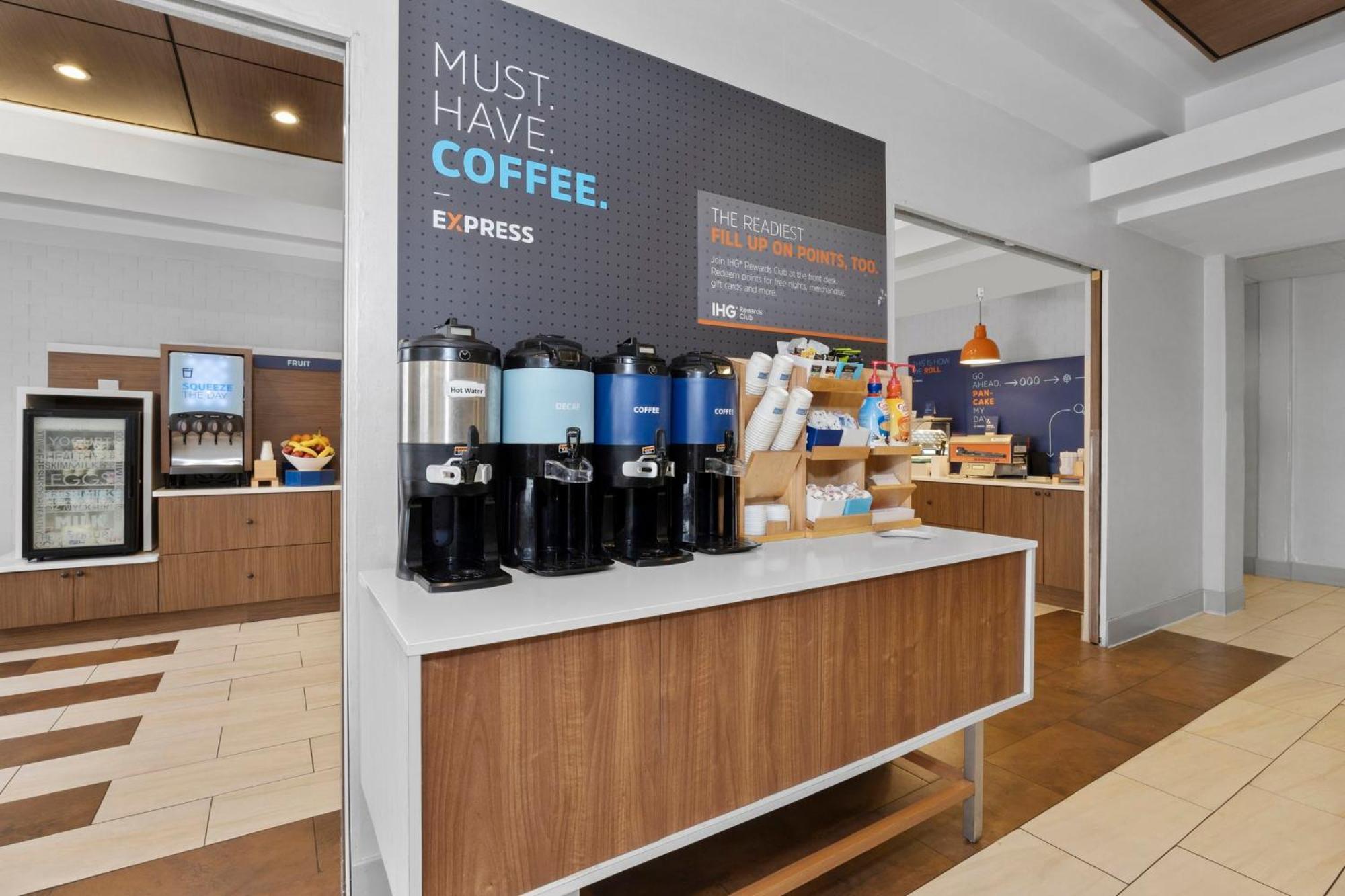 Holiday Inn Express Hotel & Suites West Coxsackie By Ihg Exteriör bild